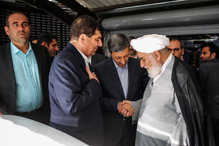 آیین تودیع و معارفه رئیس ستاد اجرایی فرمان امام