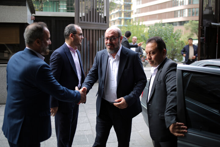 حضور حسین دهقان رییس بنیاد مستضعفان در مراسم تودیع و معارفه رییس ستاد اجرایی فرمان امام