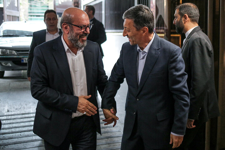 حضور حسین دهقان رییس بنیاد مستضعفان در مراسم تودیع و معارفه رییس ستاد اجرایی فرمان امام