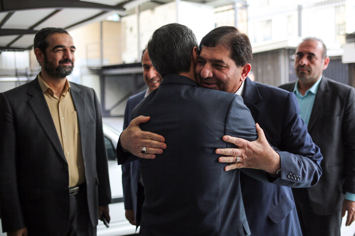 حضور محمد مخبر معاون اول رییس جمهور در مراسم تودیع و معارفه رییس ستاد اجرایی فرمان امام