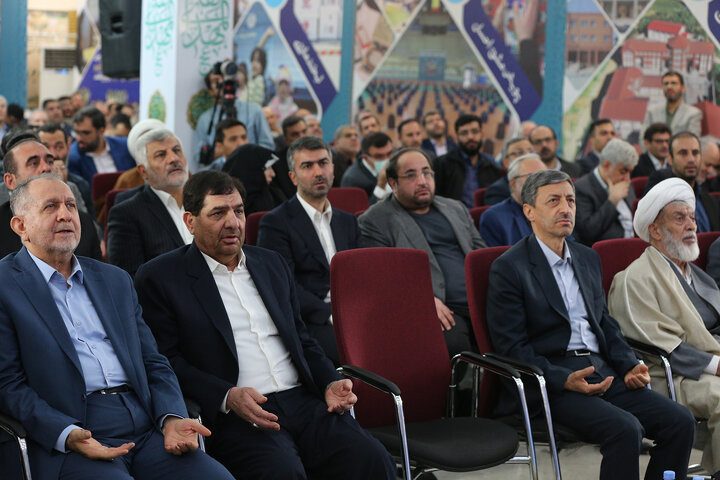 آیین تودیع و معارفه رئیس ستاد اجرایی فرمان امام