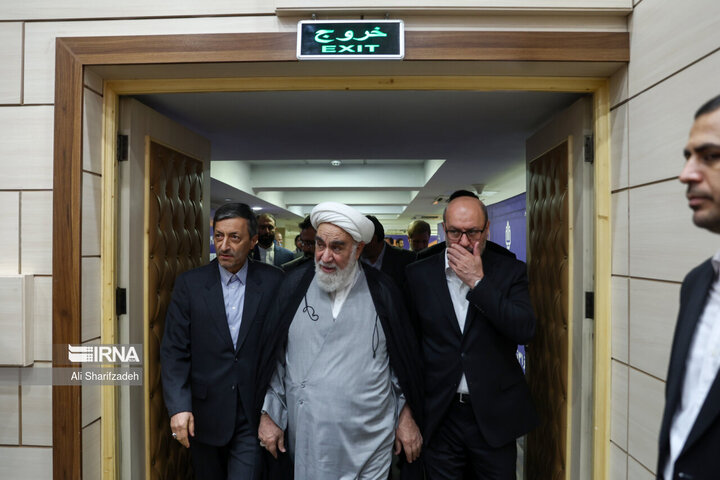 حضور آیت الله محمدی گلپایگانی در مراسم تودیع و معارفه «رئیس بنیاد مستضعفان»