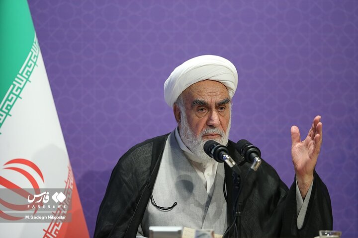 حضور آیت الله محمدی گلپایگانی در مراسم تودیع و معارفه «رئیس بنیاد مستضعفان»