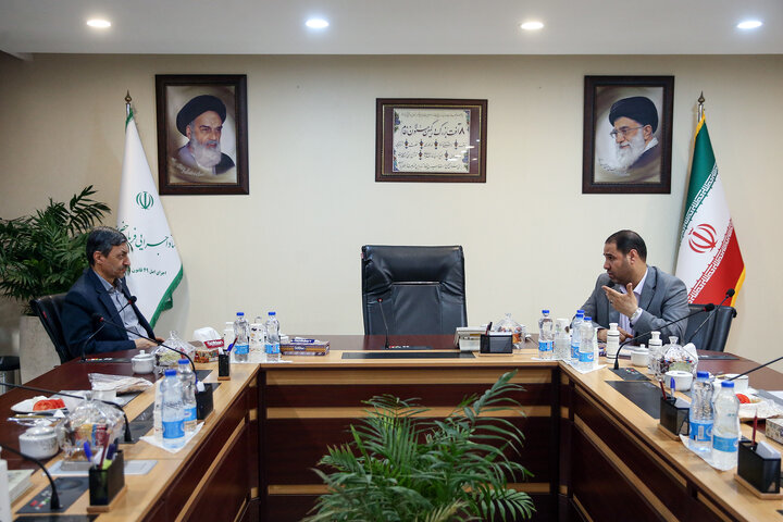 دیدار رضامراد صحرایی وزیر آموزش و پرورش با سید پرویز فتاح رییس ستاد اجرایی فرمان امام 