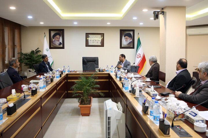 دیدار رضامراد صحرایی وزیر آموزش و پرورش با سید پرویز فتاح رییس ستاد اجرایی فرمان امام 