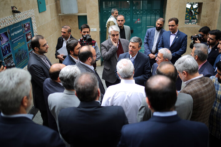 بازدید رئیس ستاد اجرایی فرمان امام از بنیاد ۱۵خرداد