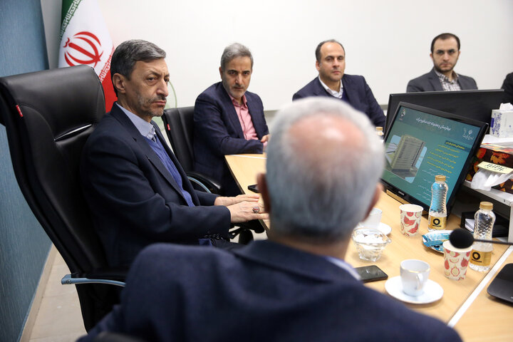 بازدید پرویز فتاح رییس ستاد اجرایی فرمان امام  از بنیاد ۱۵خرداد