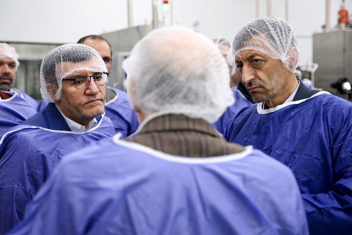 بازدید فتاح از شهرک دارویی برکت