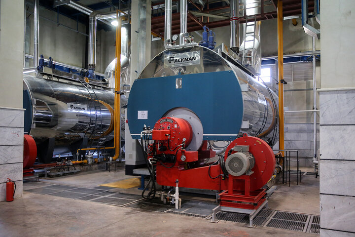 بازدید فتاح از شهرک دارویی برکت