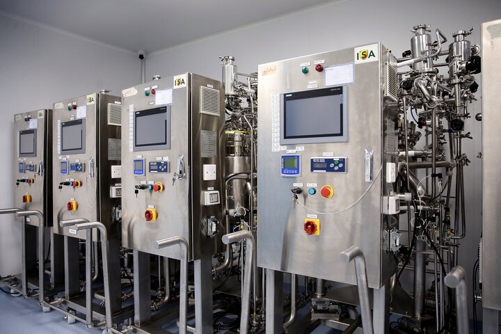 بازدید فتاح از شهرک دارویی برکت