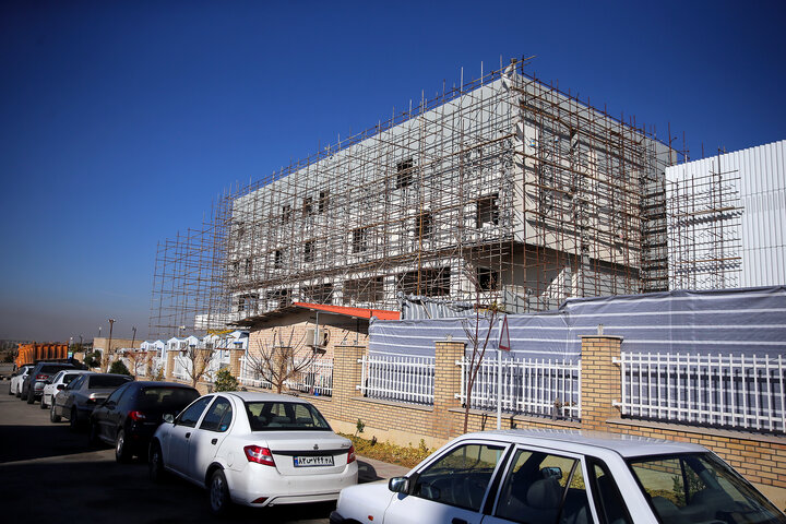 بازدید فتاح از شهرک دارویی برکت