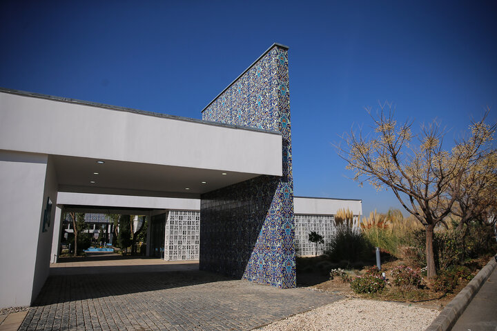 بازدید فتاح از شهرک دارویی برکت