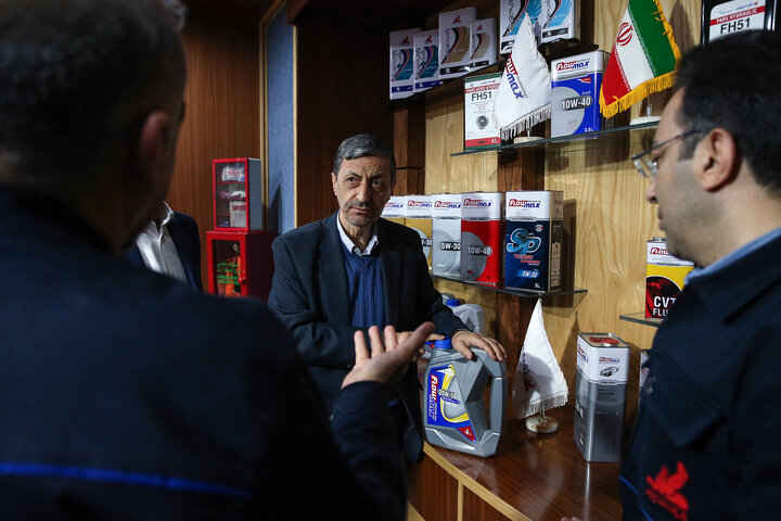 بازدید رئیس ستاد اجرایی فرمان امام از پالایشگاه نفت پارس