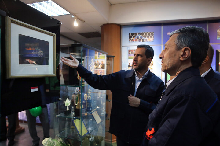 بازدید رئیس ستاد اجرایی فرمان امام از پالایشگاه نفت پارس