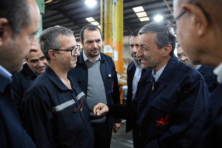 بازدید رئیس ستاد اجرایی فرمان امام از پالایشگاه نفت پارس