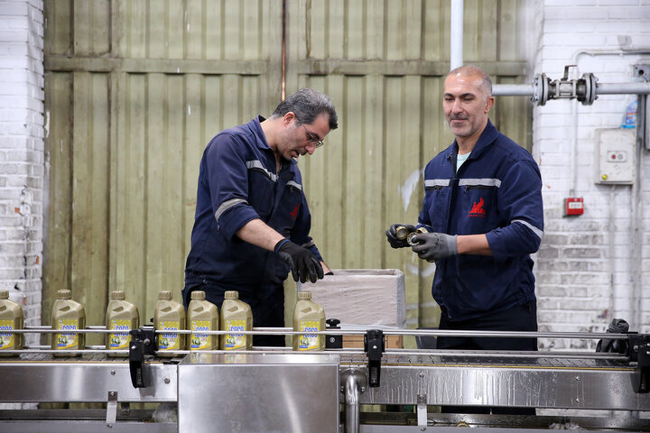 بازدید رئیس ستاد اجرایی فرمان امام از پالایشگاه نفت پارس