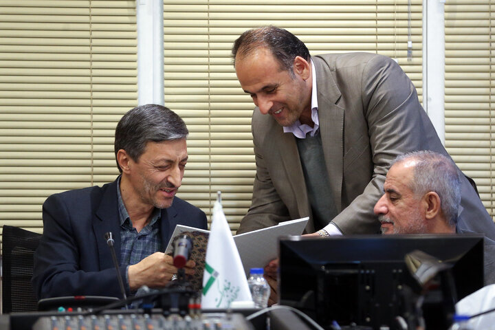 مراسم تودیع و معارفه رئیس هیئت مدیره بنیاد برکت