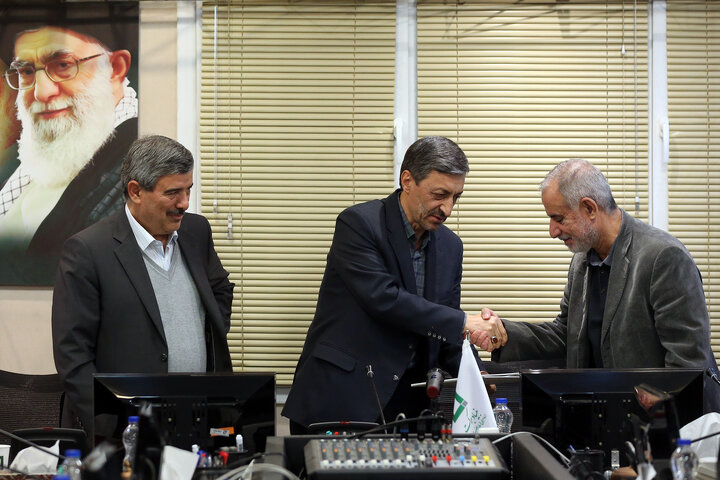 مراسم تودیع و معارفه رئیس هیئت مدیره بنیاد برکت