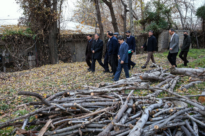بازدید سیدپرویز فتاح رئیس ستاد اجرایی فرمان امام از منطقه لارک