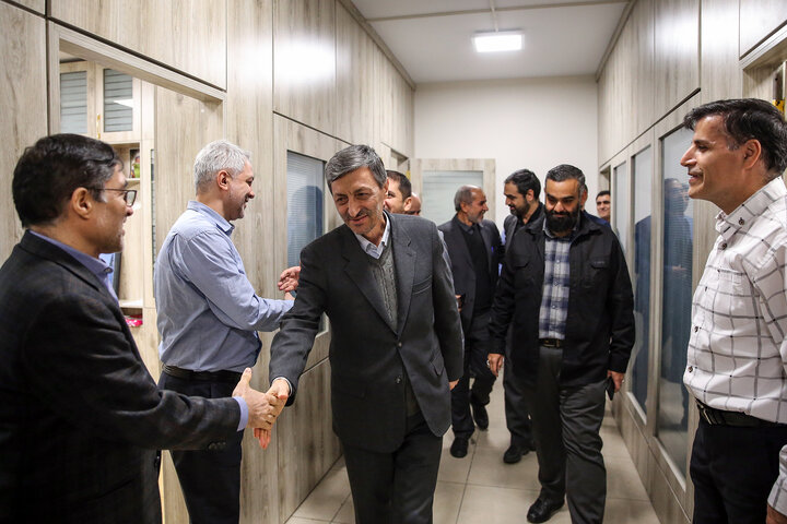 بازدید فتاح از سازمان اموال و املاک ستاد اجرایی فرمان امام