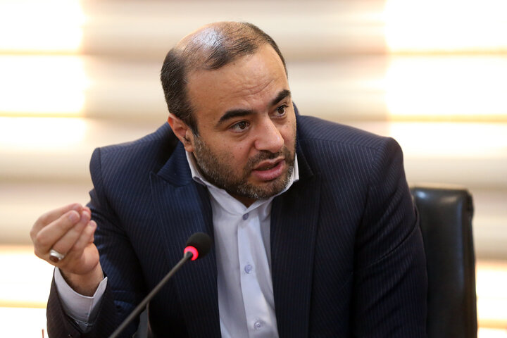 تودیع و معارفه رئیس هیئت مدیره گروه دارویی برکت