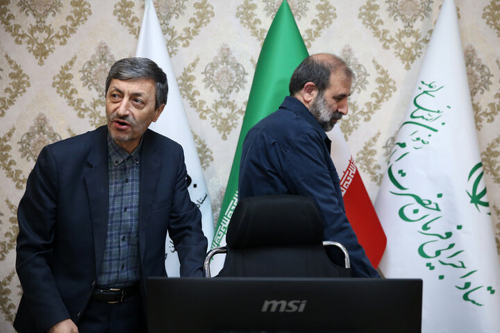 جلسه رئیس ستاد اجرایی فرمان امام با مدیران بنیاد احسان