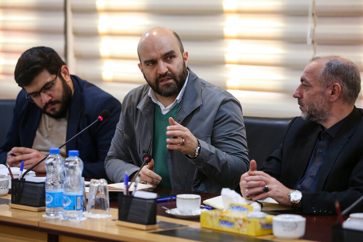 جلسه شورای فرهنگی ستاد با حضور فتاح