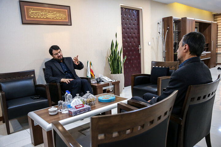 دیدار وزیر راه و شهرسازی با رئیس ستاد اجرایی فرمان امام