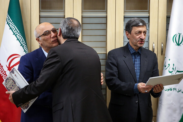 مراسم تودیع و معارفه اعضای هیأت مدیره سازمان اموال و املاک