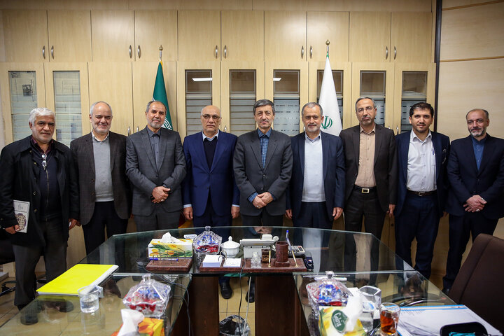 مراسم تودیع و معارفه اعضای هیأت مدیره سازمان اموال و املاک