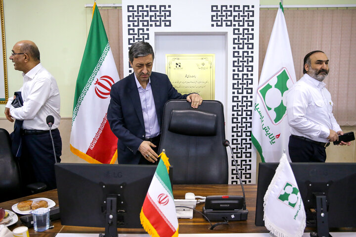 بازدید فتاح از پالایشگاه پارسیان سپهر