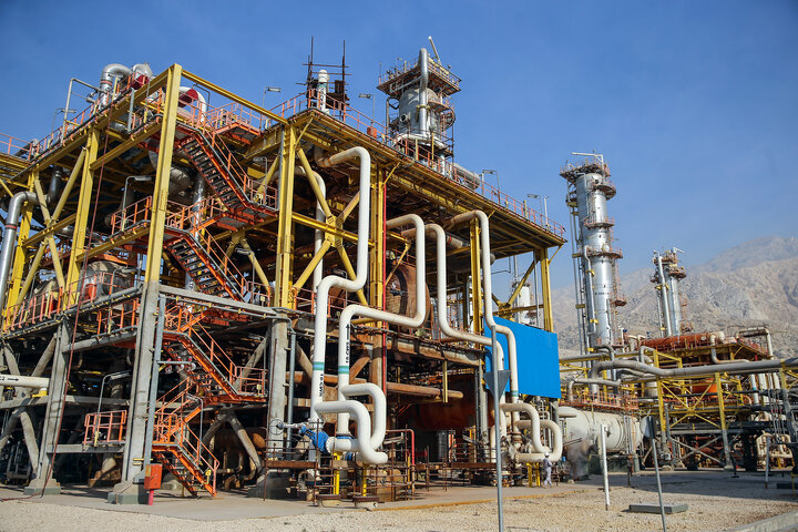 دومین روز سفر رئیس ستاد اجرایی فرمان امام به عسلویه