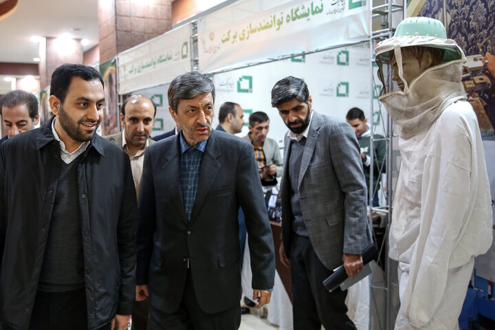 گردهمایی مجریان طرح‌های اشتغالزایی بنیاد برکت