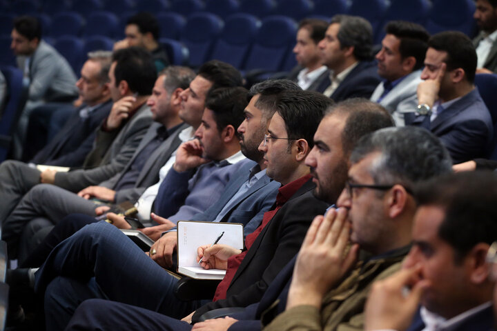 گردهمایی مجریان طرح‌های اشتغالزایی بنیاد برکت