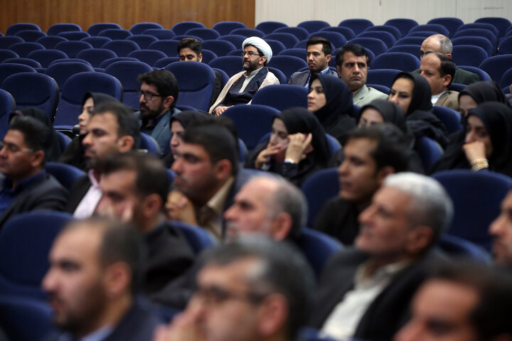 گردهمایی مجریان طرح‌های اشتغالزایی بنیاد برکت