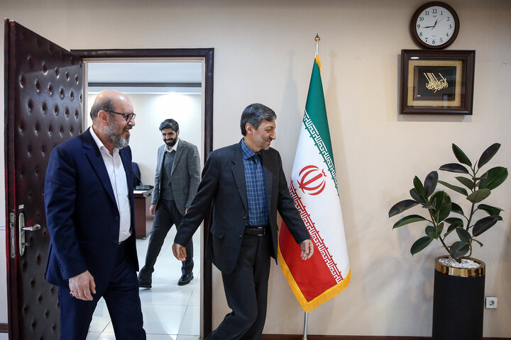 دیدار رئیس بنیاد مستضعفان با فتاح