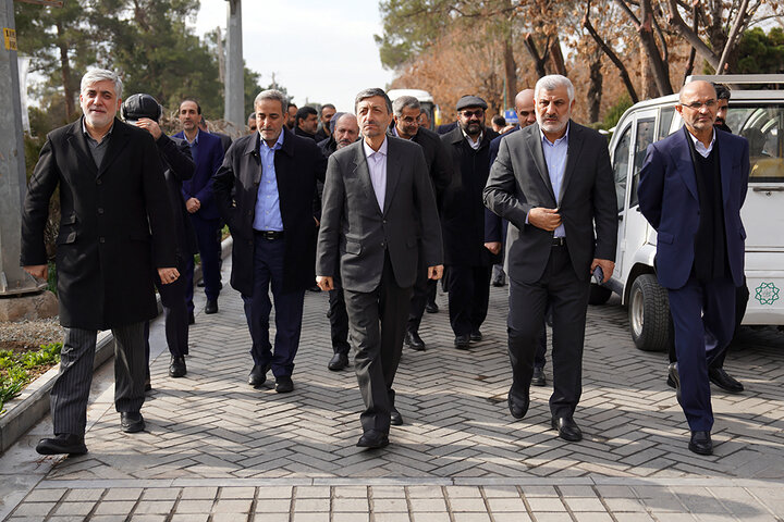 تجدید میثاق رئیس ستاد اجرایی فرمان امام، مدیران و کارکنان ستاد با آرمان‌های امام راحل و شهدای انقلاب اسلامی