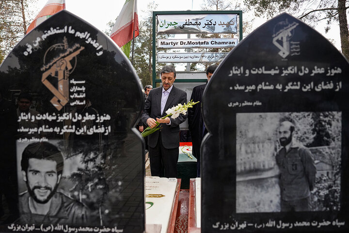 تجدید میثاق رئیس ستاد اجرایی فرمان امام، مدیران و کارکنان ستاد با آرمان‌های امام راحل و شهدای انقلاب اسلامی