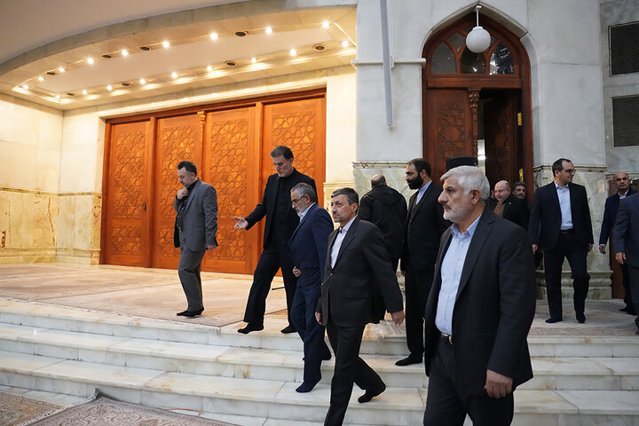 تجدید میثاق رئیس ستاد اجرایی فرمان امام، مدیران و کارکنان ستاد با آرمان‌های امام راحل و شهدای انقلاب اسلامی