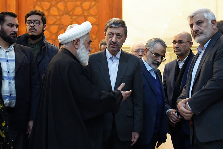 تجدید میثاق رئیس ستاد اجرایی فرمان امام، مدیران و کارکنان ستاد با آرمان‌های امام راحل و شهدای انقلاب اسلامی