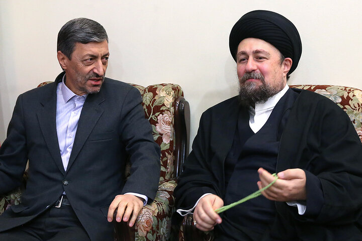 تجدید میثاق رئیس ستاد اجرایی فرمان امام، مدیران و کارکنان ستاد با آرمان‌های امام راحل و شهدای انقلاب اسلامی