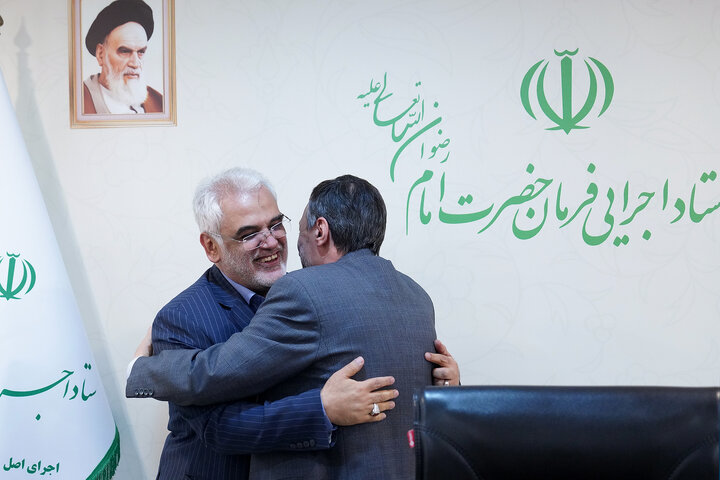 دیدار رئیس دانشگاه آزاد با رئیس ستاد اجرایی فرمان امام