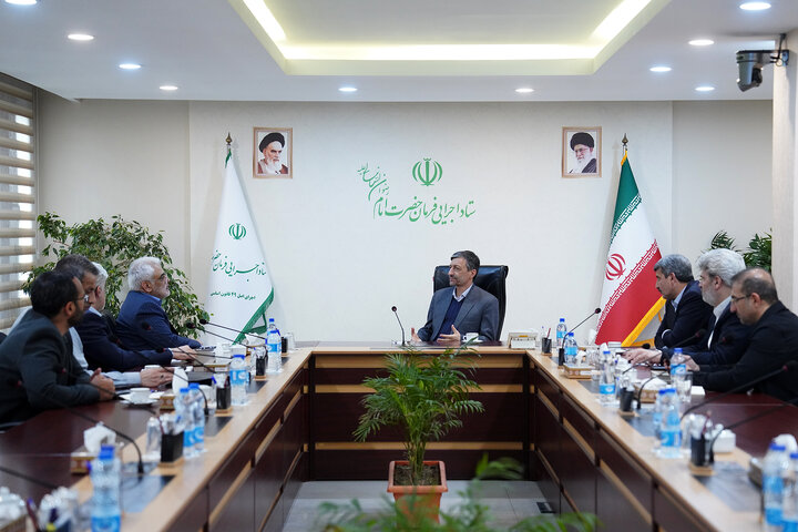 دیدار رئیس دانشگاه آزاد با رئیس ستاد اجرایی فرمان امام