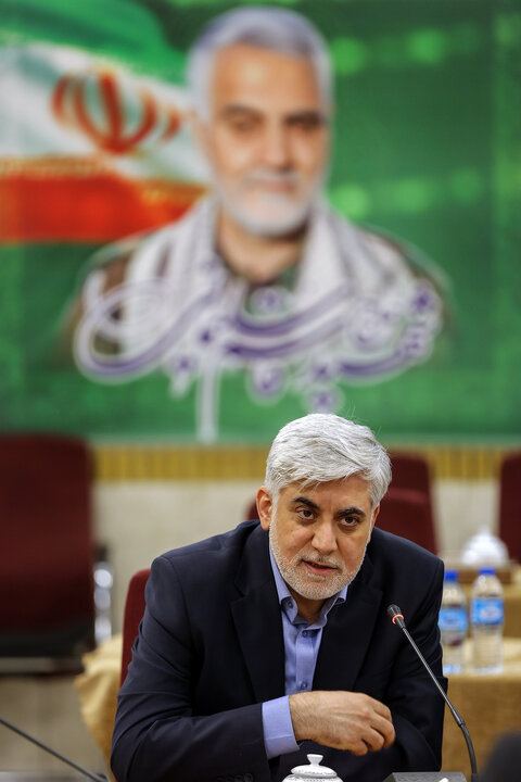 جلسه بررسی عملکرد و برنامه‌های هلدینگ گروه سلامت و دارویی برکت