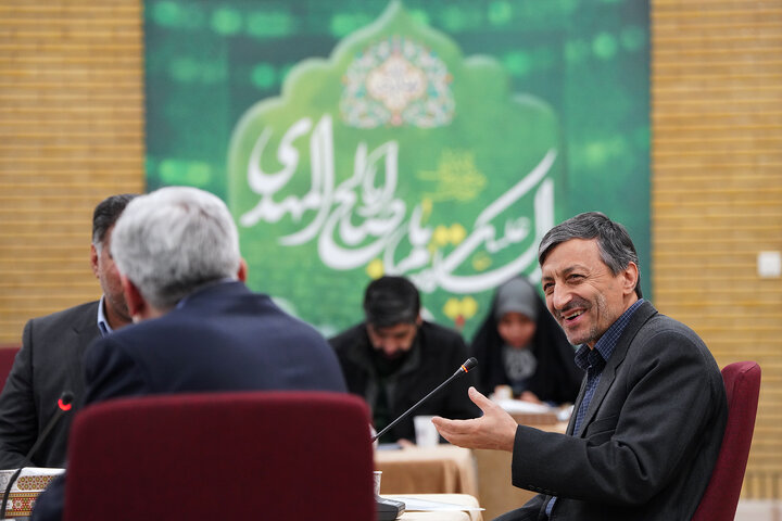 جلسه بررسی عملکرد و برنامه‌های هلدینگ گروه سلامت و دارویی برکت