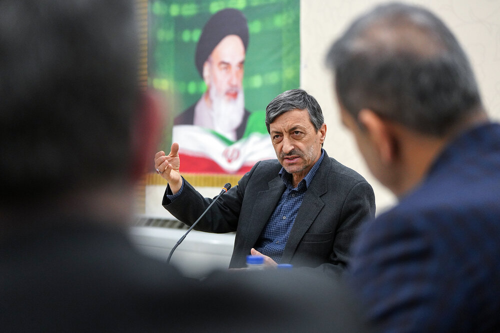 جلسه بررسی عملکرد و برنامه‌های هلدینگ گروه سلامت و دارویی برکت 