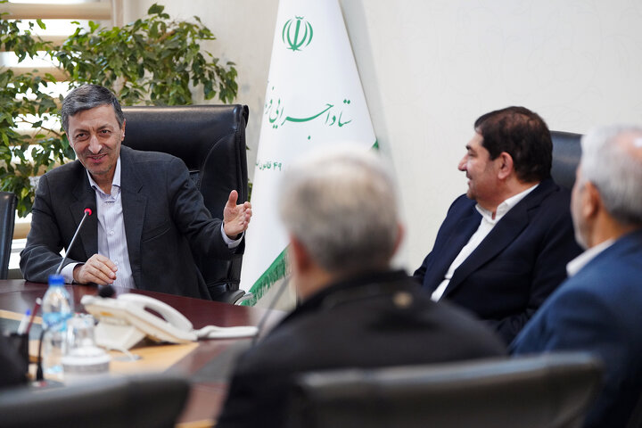 دیدار معاون اول رئیس جمهور با رئیس ستاد اجرایی فرمان امام