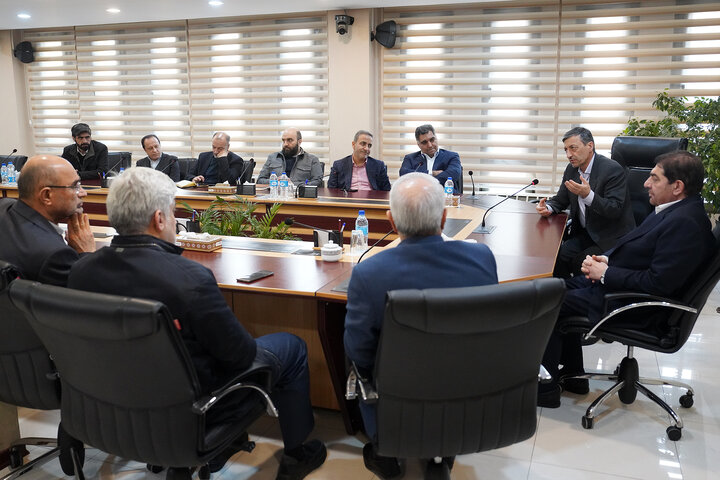 دیدار معاون اول رئیس جمهور با رئیس ستاد اجرایی فرمان امام