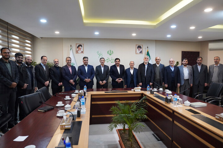 دیدار معاون اول رئیس جمهور با رئیس ستاد اجرایی فرمان امام