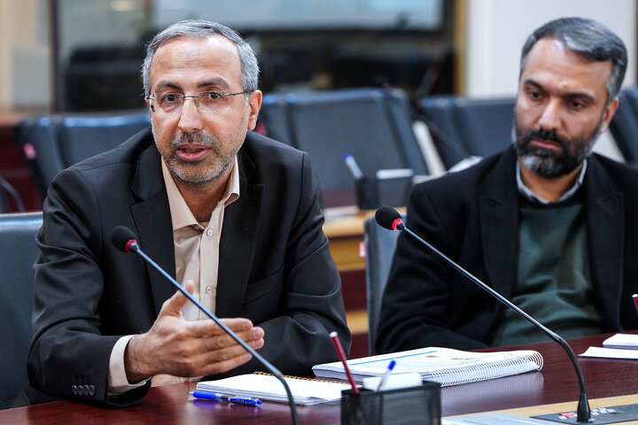 نشست مدیران موسسه دانش بنیان برکت با فتاح